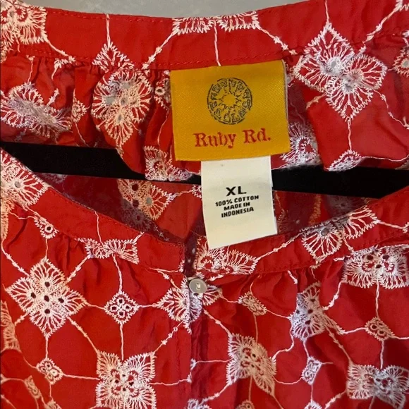 Ruby Rd. Red and White Patterned Blouse - Picture 2 of 4